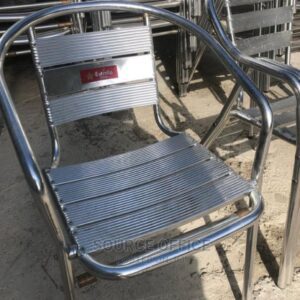 comfortable contemporary outdoor chair