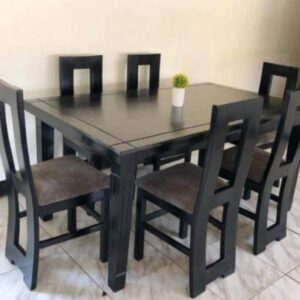 comfortable family living dining