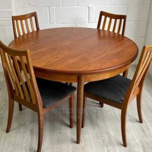 durable small space dining