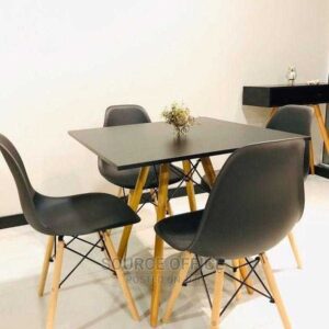 elegant family breakfast table