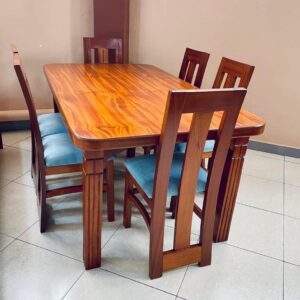 luxury minimalist family table