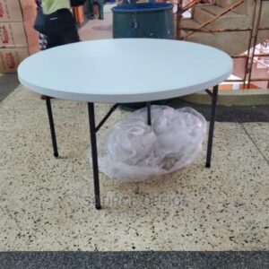 portable 18 person plastic table