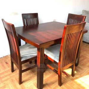practical everyday dining table