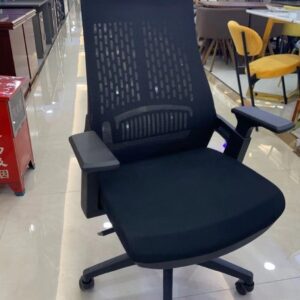 adjustable ergonomic chair for desk work
