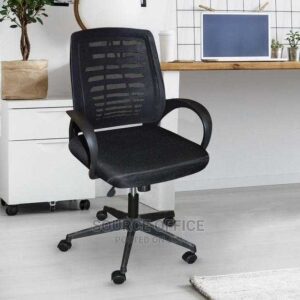 breathable mesh office chair with lumbar support