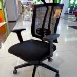 breathable task chair for office use