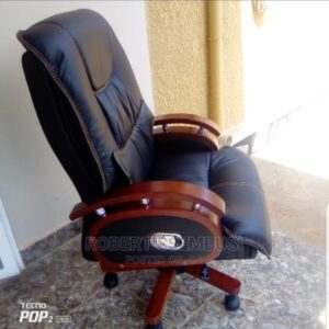 comfortable ceo recliner chair