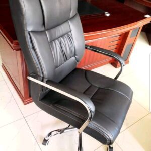comfortable rocking manager seat