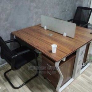 comfortable two way office desk
