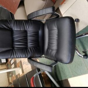 luxury director chair with foot support