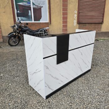 modern-reception-counter-for-salons Efficient Reception Desk for Daily Administrative Tasks Uganda - Image 1