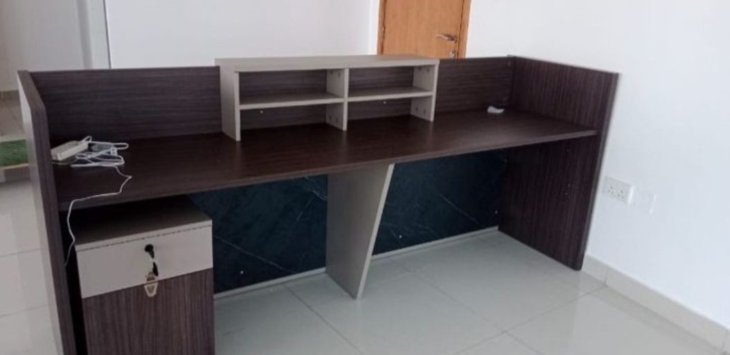 office-reception-desk-with-secure-locks Space Saving Reception Counter Desk Uganda Business Use - Image 1
