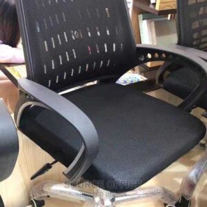 premium manager office chair with mesh