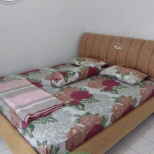 upholstered bed with storage drawers