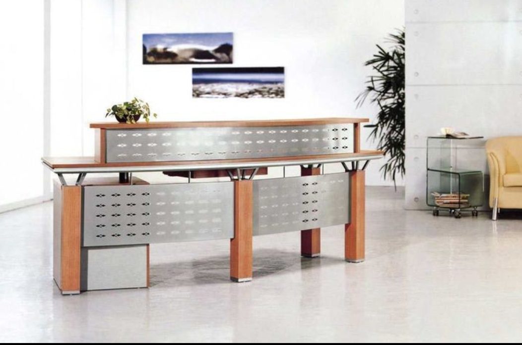 wooden-reception-counter-with-lockable-storage Stylish Reception Counter Desk for Office Branding Kampala - Image 1