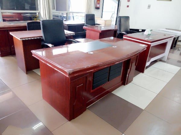 commercial-1400mm-executive-office-desk-with-storage-drawers Commercial 1400mm Executive Office Desk with Storage Drawers - Image 1