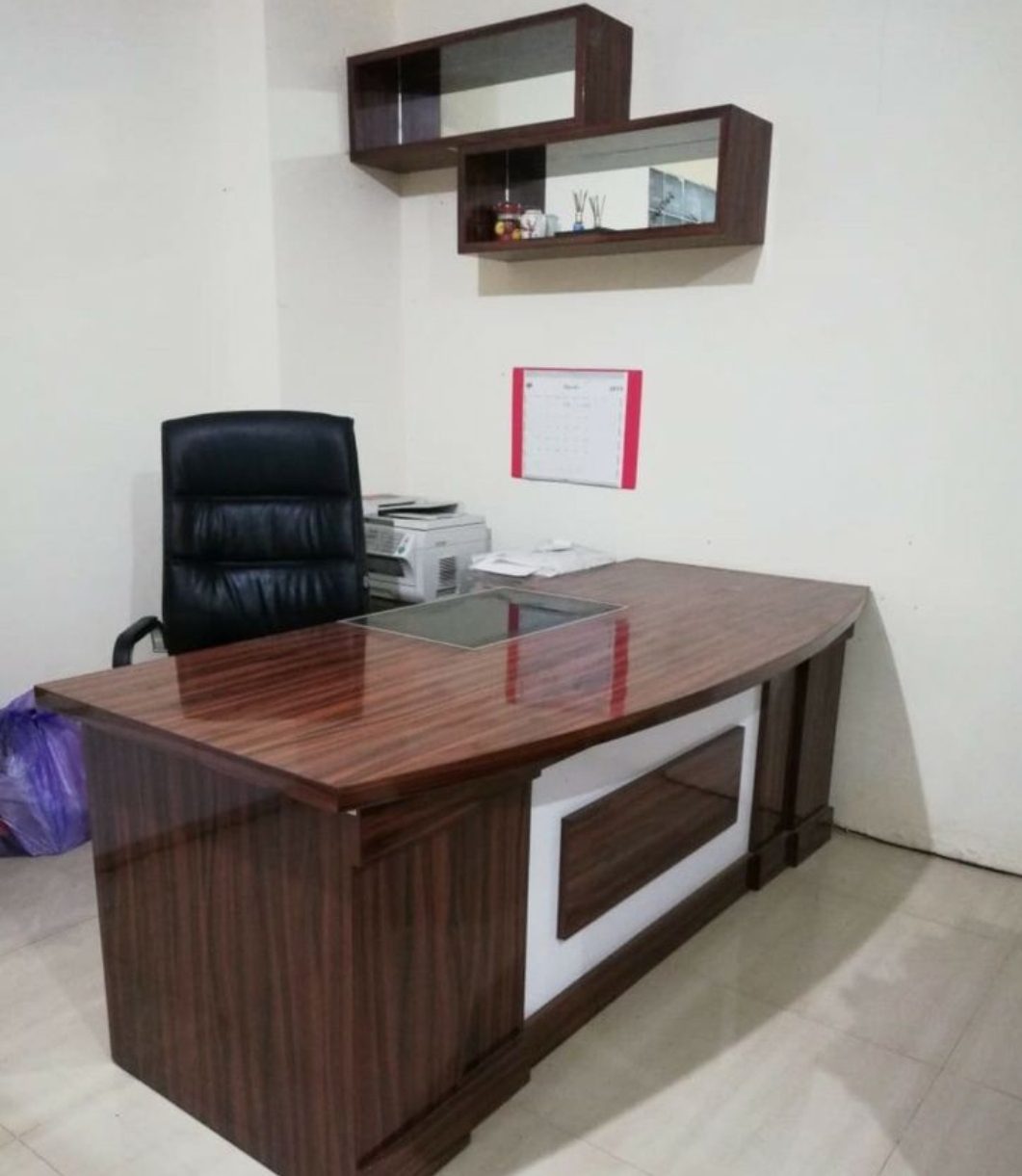 elite-1400mm-executive-office-desk-space-saving Elite 1400mm Executive Office Desk Space Saving - Image 1