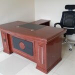 Luxury 1400mm Executive Office Desk Contemporary Finish