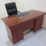 Modern 1400mm Executive Office Desk Business Series
