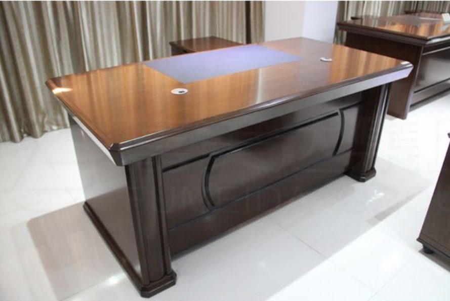 signature-1400mm-executive-office-desk-with-storage-drawers Signature 1400mm Executive Office Desk with Storage Drawers - Image 1