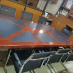 4 meter large boardroom table