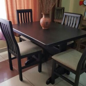 comfortable apartment chair table