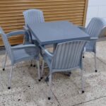 comfortable family dining chair