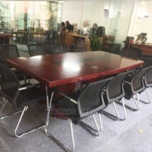 compact 4 seater meeting table