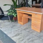 compact home office computer desk