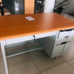 functional study desk drawer space