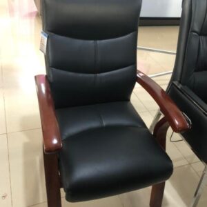 modern fit leather visitor chair