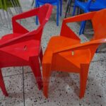 modern stable leg chair