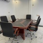 premium 8 seat meeting table