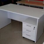 reliable student computer desk
