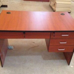 space efficient writing desk drawers