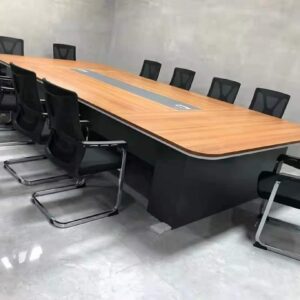 stylish 12 seater meeting table