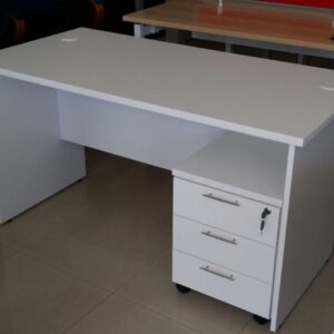 stylish mdf office desk finish
