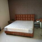 classic king tufted bed