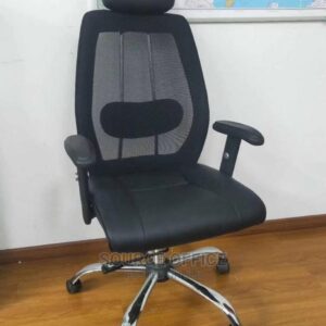 comfortable manager office chair with lumbar support