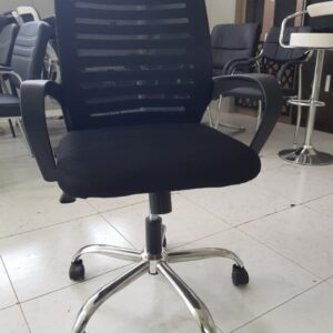 comfortable task chair for staff