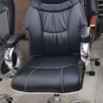 deluxe corporate office chair