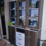 Shaker Style 3 Door Wooden Cupboard for Family Living Rooms