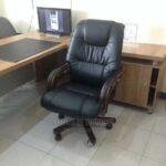 executive chair for tall users