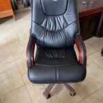 executive manager chair with lumbar support