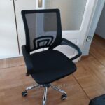 heavy duty office chair with wheels