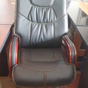 high back deluxe office chair