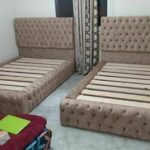 king deep tufted study bed
