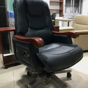 luxury boardroom swivel chair