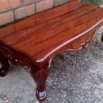 Warm Wood-Look Coffee Table with Broad Surface