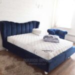 plush tufted headboard bed